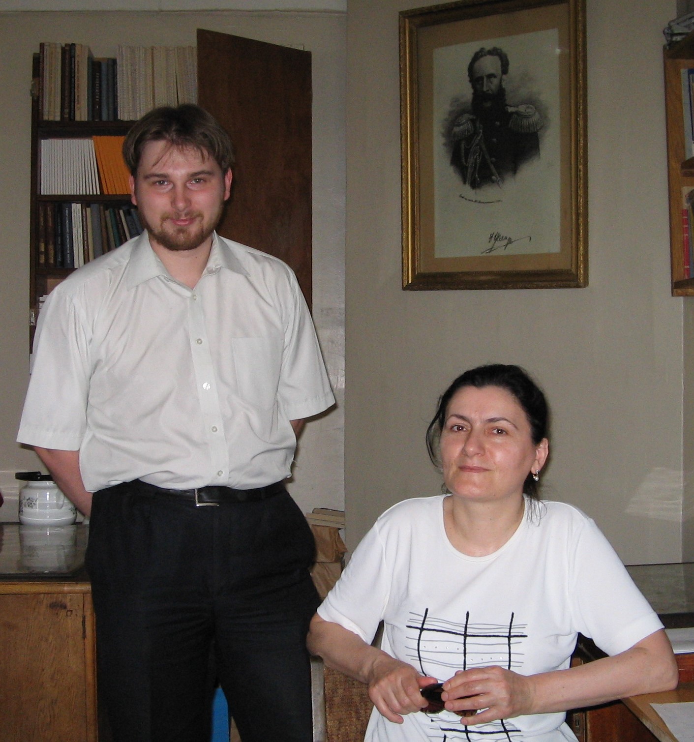 В отделе кавказских языков, 2005 год. Д. С. Ганенков и С. Р. Мерданова