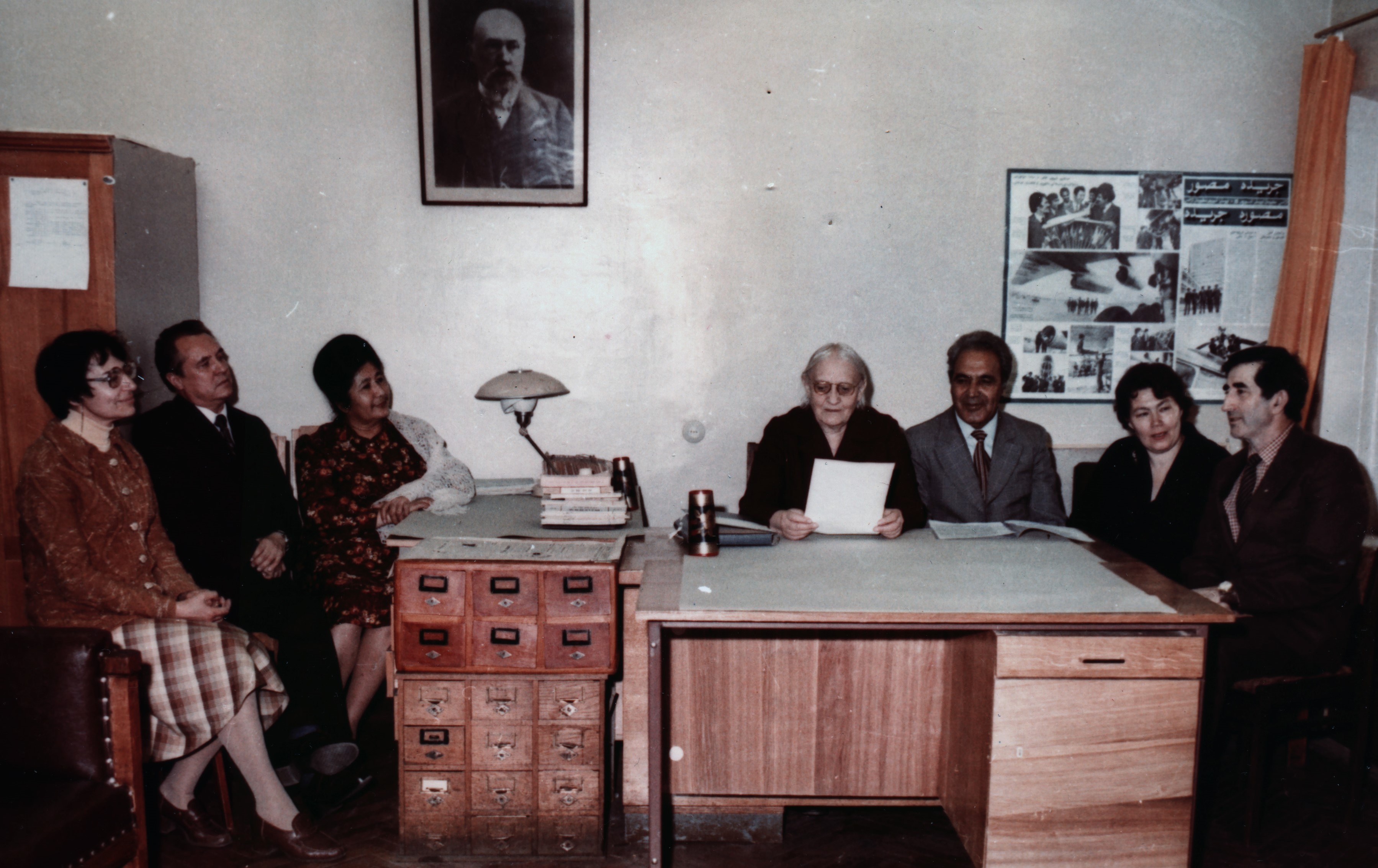 1970-е годы. Сектор иранских языков, слева направо: Д.И.Эдельман, В.А.Ефимов, А.А.Керимова, В.С.Расторгуева, Ч.Х.Бакаев, Е.К.Молчанова, М.И.Исаев