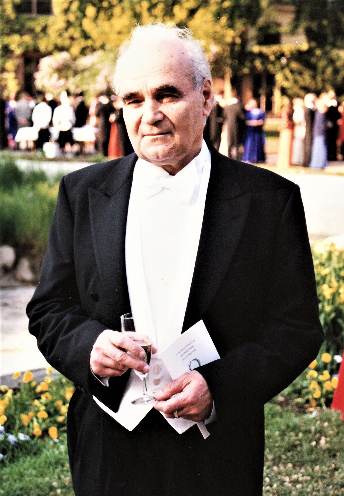 29 мая 1998 года. Мухадин Абубекирович Кумахов сразу после церемонии получения звания Почетного доктора Лундского Университета (Швеция)
